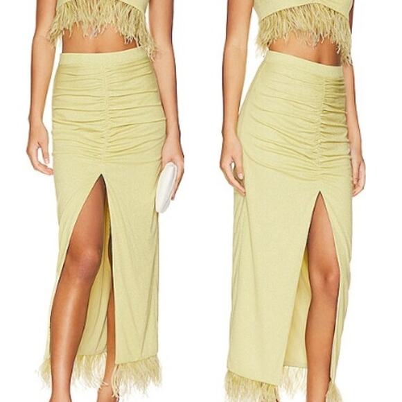 NWT Saylor Alida Ruched High Waisted Front Slit Midi Skirt Pear Women's Size S - Picture 1 of 10